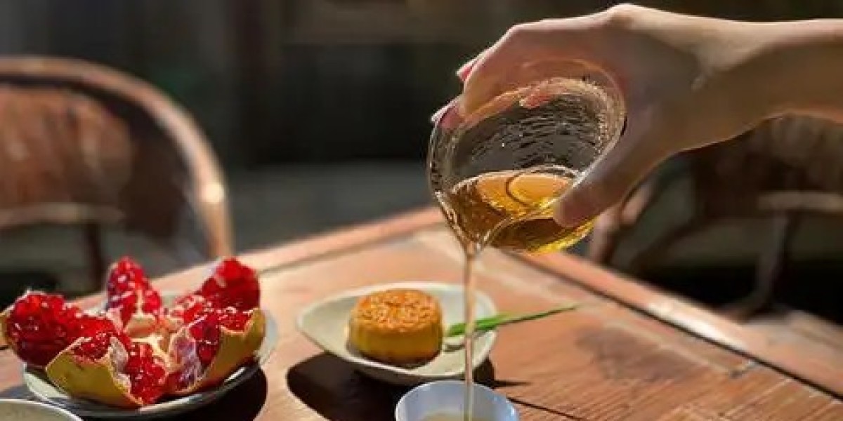 Why Is Water So Important in Tea Brewing? Here's the Answer.